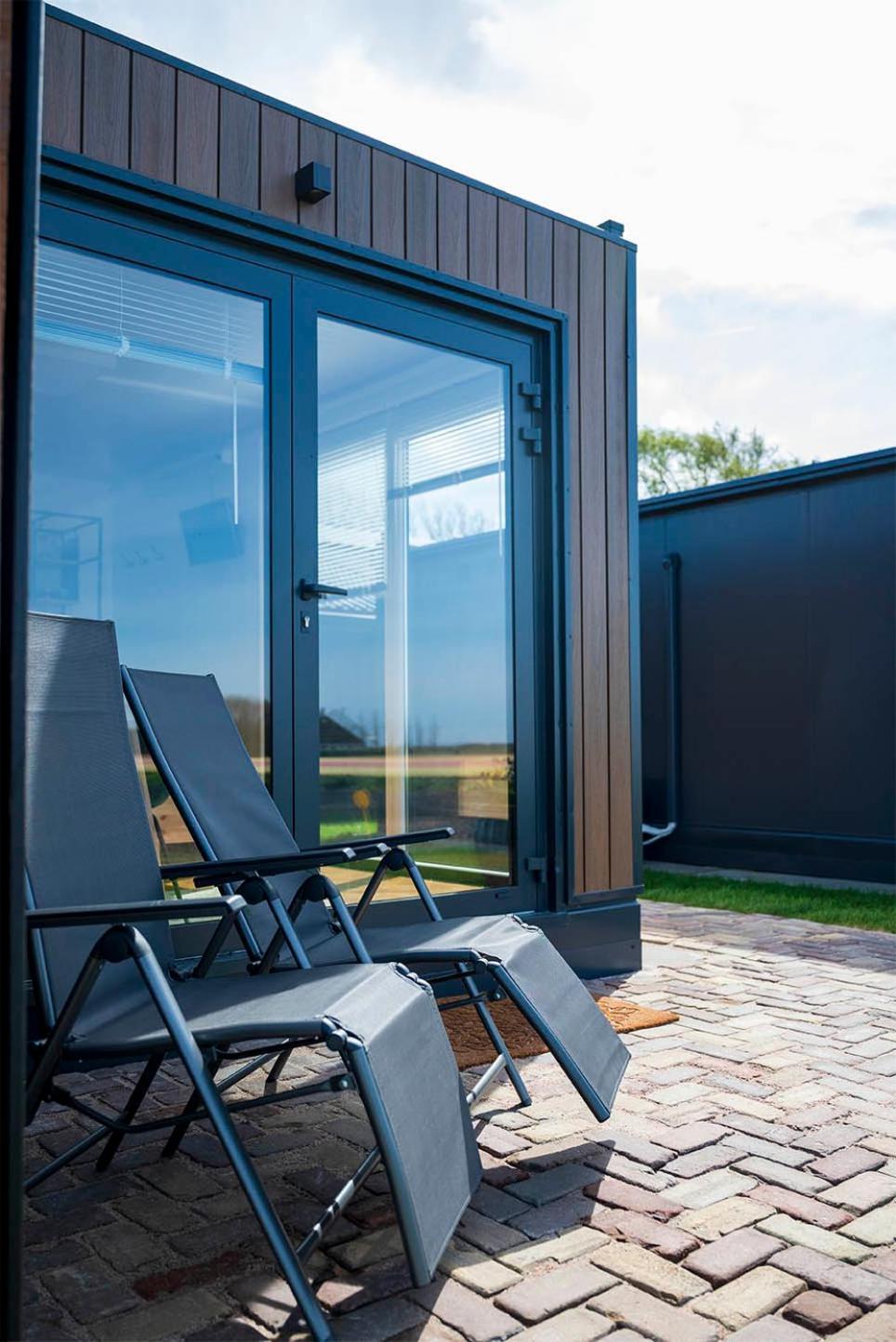 Bloem & Bed Bed & Breakfast 't Zand Exterior photo